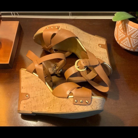 Light Brown Leather Ivanka Trump Wedges - Picture 3 of 9